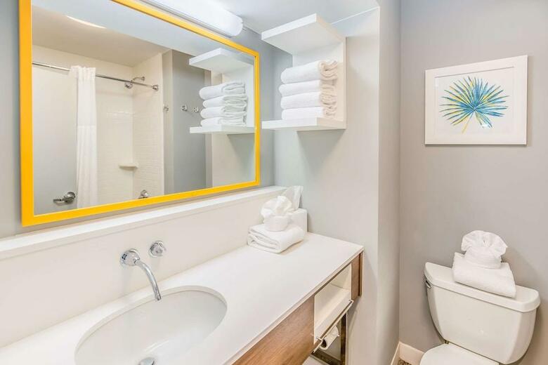 Hotel Hampton Inn Pensacola Beach
