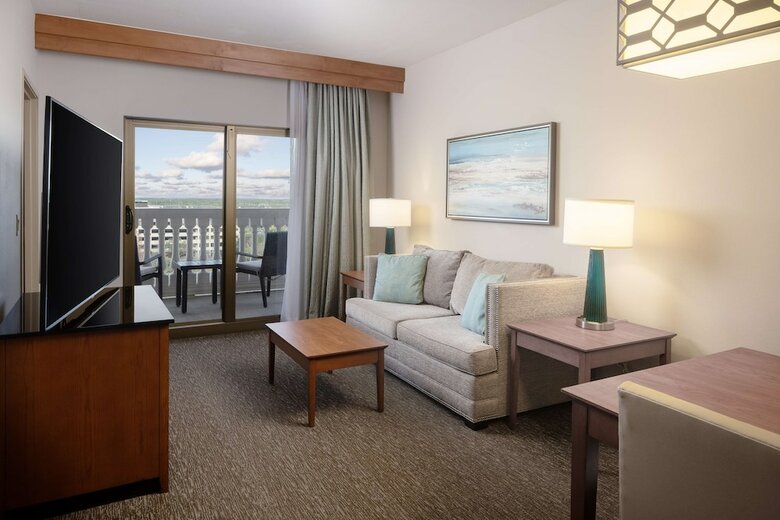 Hotel Hilton St. Petersburg Carillon Park