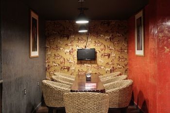 Hotel American Business