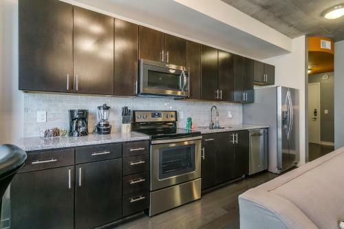Apartamento Uptown Victory Park 1211