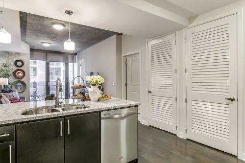 Apartamento Uptown Victory Park 1203