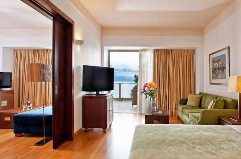 Hotel Kontokali Bay
