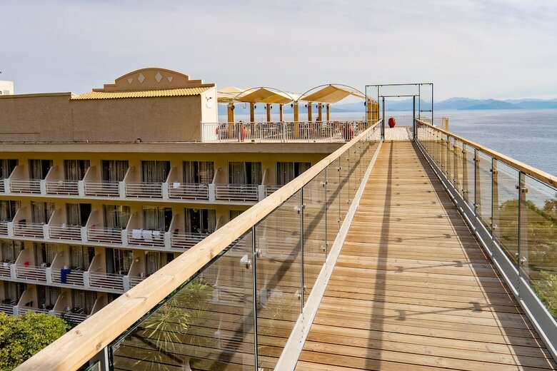 Hotel Louis Ionian Sun