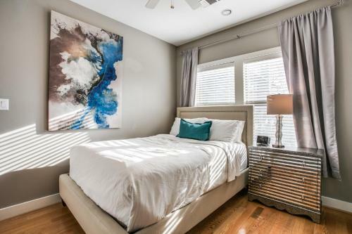 M Streets Brand New Apartment