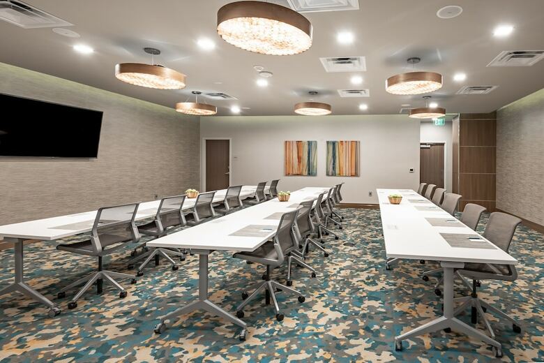 Hotel Element Dallas Downtown East