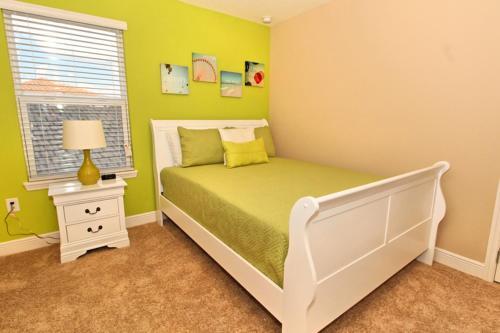 Acorn Court Villa 4412