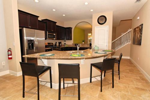 Acorn Court Villa 4412