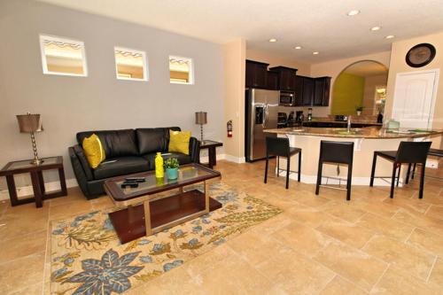 Acorn Court Villa 4412