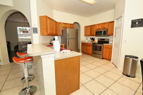 Oxford 410 Apartment
