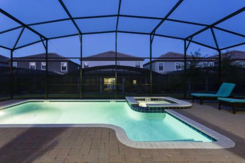 Champions Gate - Eight Bedroom Villa - Cg025