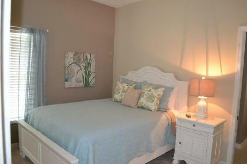 Terri's West Haven Villa - Four Bedroom Home