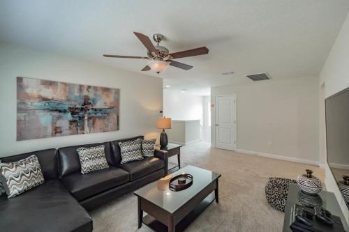 Solterra Retreat 5481