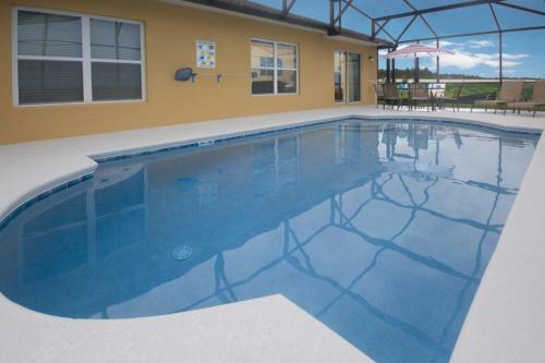 Julie's Oasis Villa - Four Bedroom Home