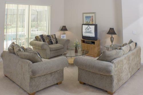 Brett's Highlands Reserve Villa - Four Bedroom Home