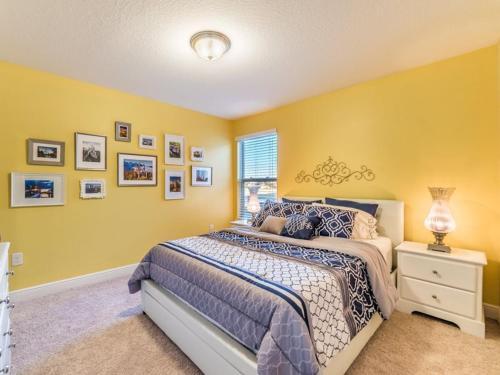 Oakbourne Fiesta 5348