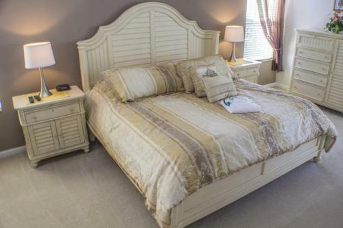 Brigitte's Highlands Reserve Villa - Five Bedroom Home