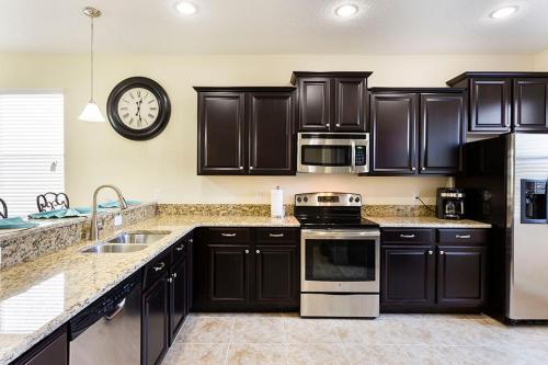 Champions Gate - Five Bedroom Villa - Cg005