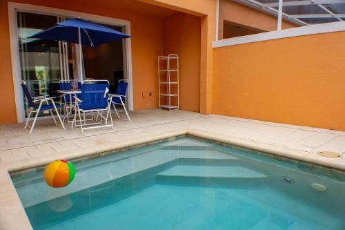 Aco Family - 3 Bd With Pool (1712)