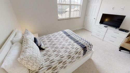 Aco Family - 3 Bd With Pool (1712)