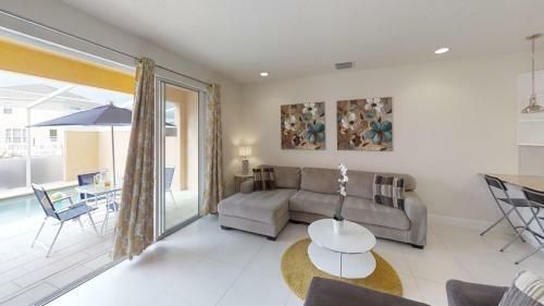 Aco Family - 3 Bd With Pool (1712)