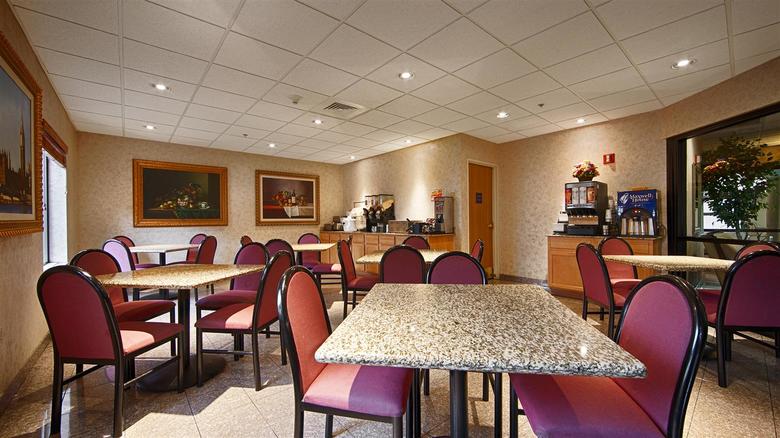 Hotel Best Western Inn  Suites - Midway Airport