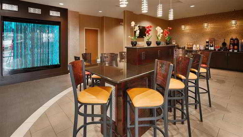 Hotel Best Western Denton Inn & Suites
