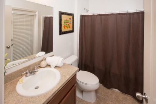Robert's Cypress Pointe Villa - Five Bedroom Home