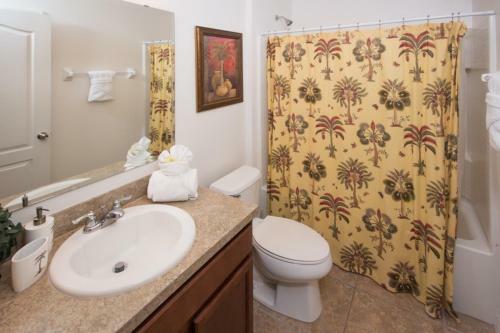 Robert's Cypress Pointe Villa - Five Bedroom Home