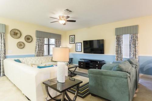Champions Gate - Eight Bedroom Villa - Cg022