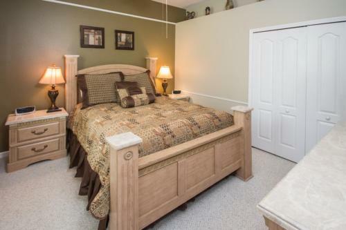 Ron's Highlands Reserve Villa - Five Bedroom Home