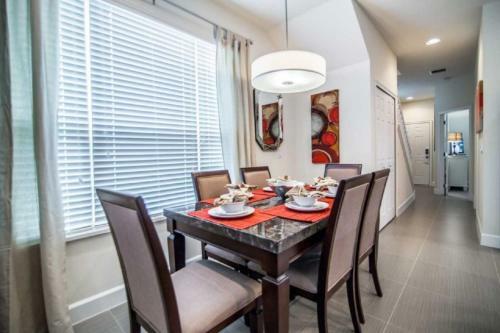 Villa Retreat At Silver Creek 1501
