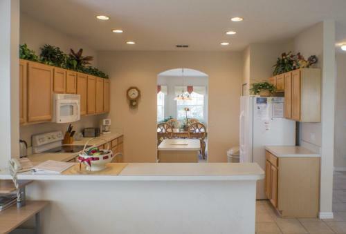 Frank's Highland Reserve Villa - Five Bedroom Home