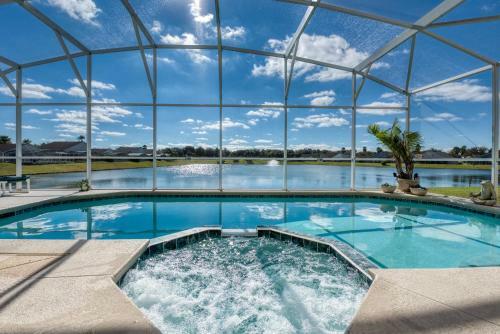 Lakeside Villa Bloomingdale