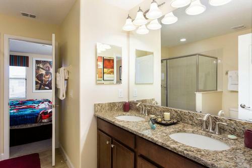 Champions Gate - Eight Bedroom Home - Cg016