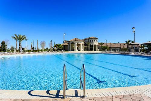 Champions Gate - Eight Bedroom Villa - Cg015