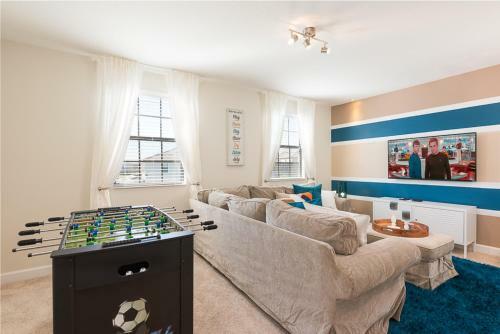 Champions Gate - Five Bedroom Villa - Cg024