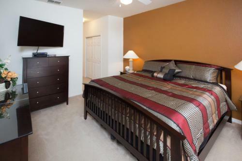 Exotic Nest - Five Bedroom Home