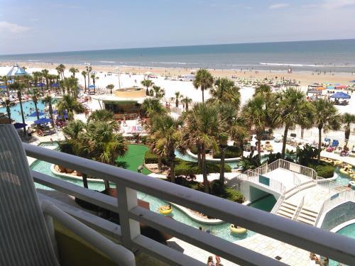 Ocean Walk 2br 2120