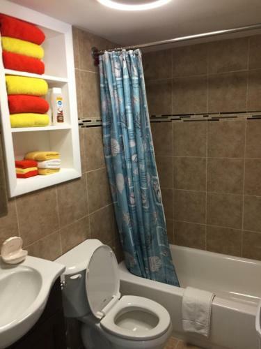 Apartamento Getaway That's Fit For A King