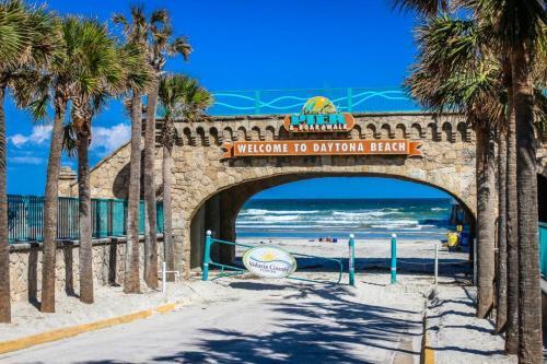 Apartamentos Ocean Walk Resort 1 - Br 1908