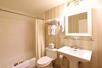 Hotel Desmond Tutu Center - New York