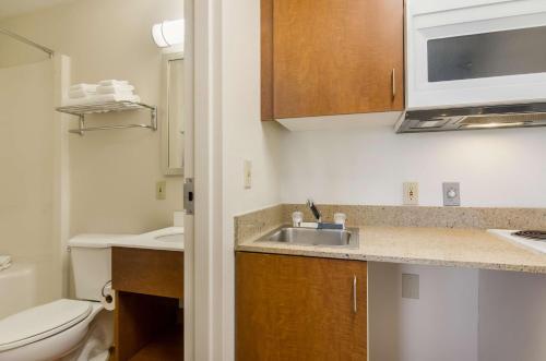 Aparthotel Hometowne Studios Denver - Glendale/ Cherry Creek
