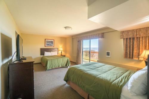 Surf Rider House 3139