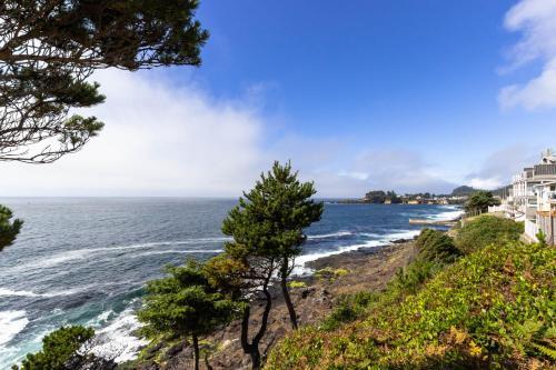 Depoe Bay Lookout