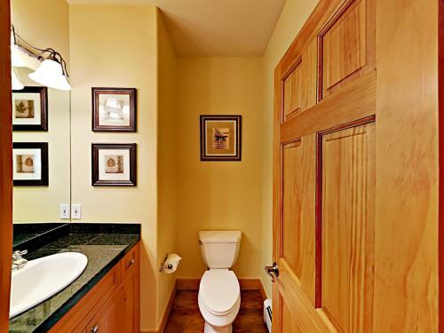 167 Club Cottage Dr Home