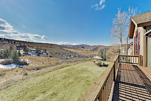 1054 Gold Dust Dr Edwards Home