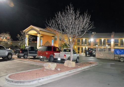 Hotel Desert Inn