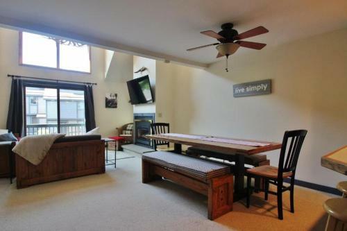 Apartamento The Woods Condo - Ski In/out