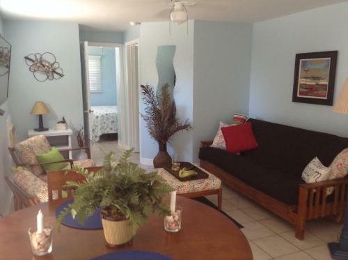 Villa One Bedroom Paradise Cove Unit 2