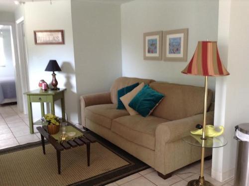 Villa One Bedroom Paradise Cove Unit 2